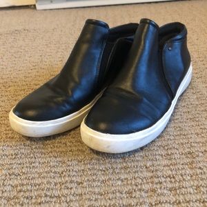 Dr. Scholls slip-on ankle sneaker